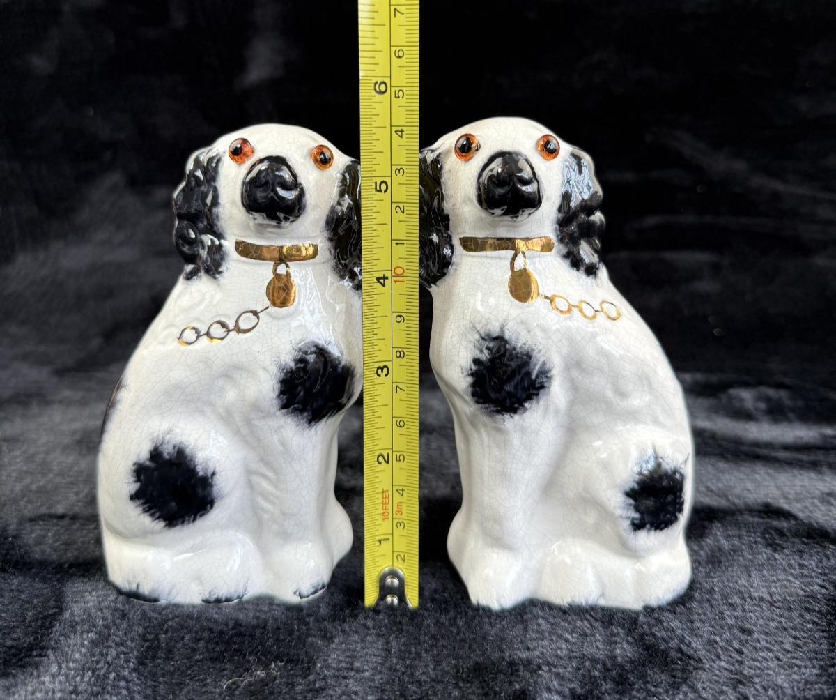 Antique Staffordshire Porcelain Black White Pair King Charles Spaniel Glass eyes2