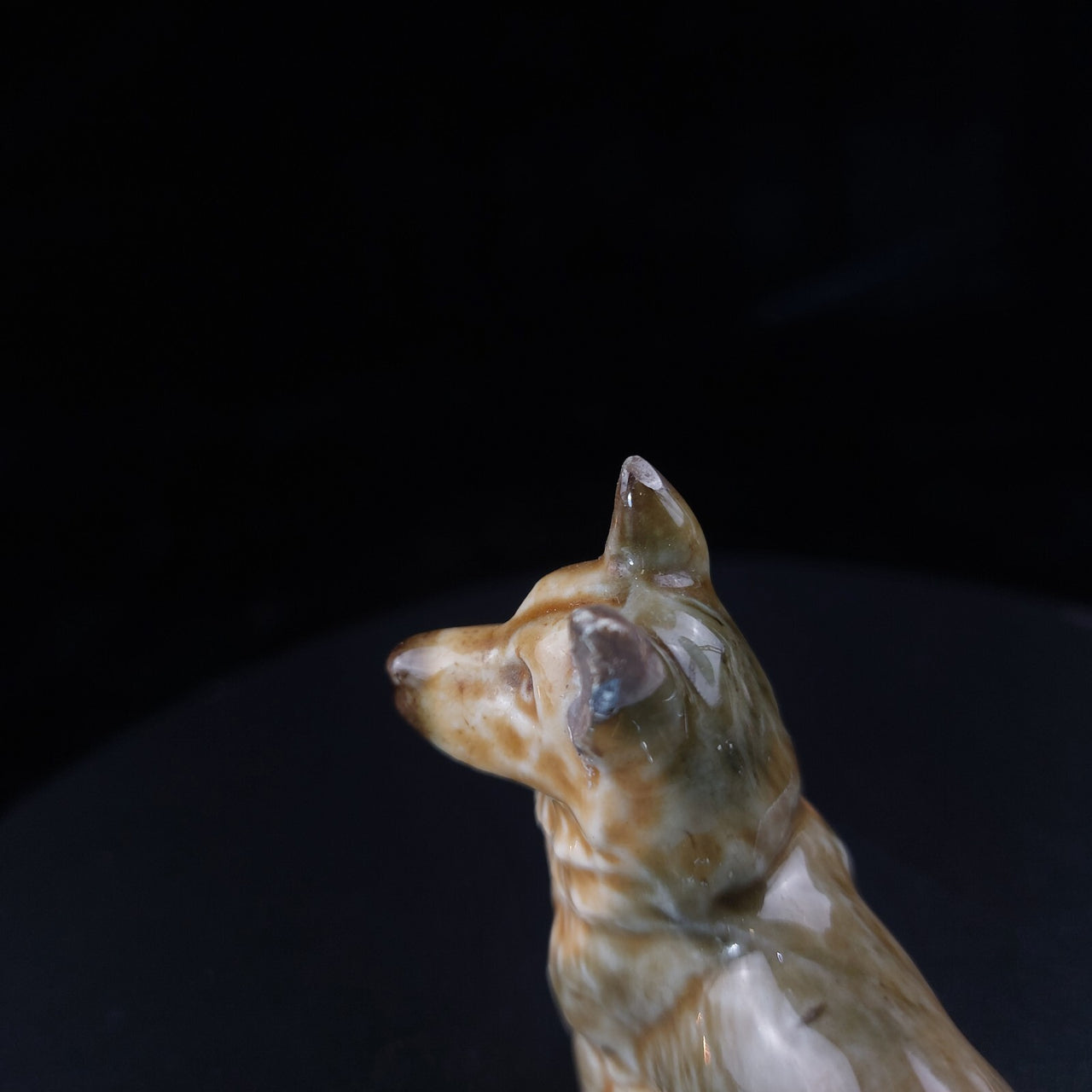 Wade German Shepherd Porcelain Pair Dog Figurines England Vintage Set ears chip4