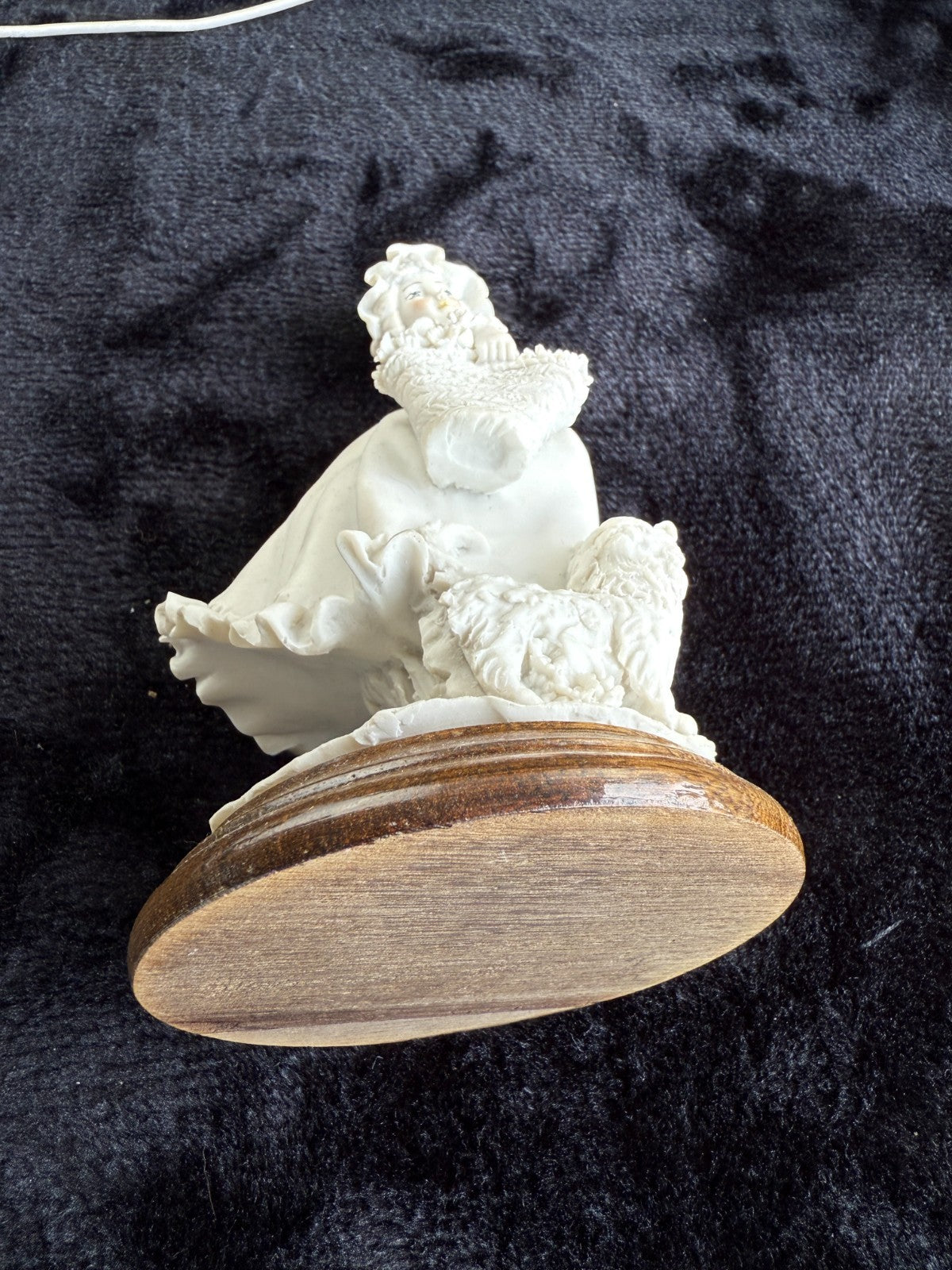 A. Belcari "Girl with Basket and Cat" Figurine Signed & Resin Marble decor Italy14