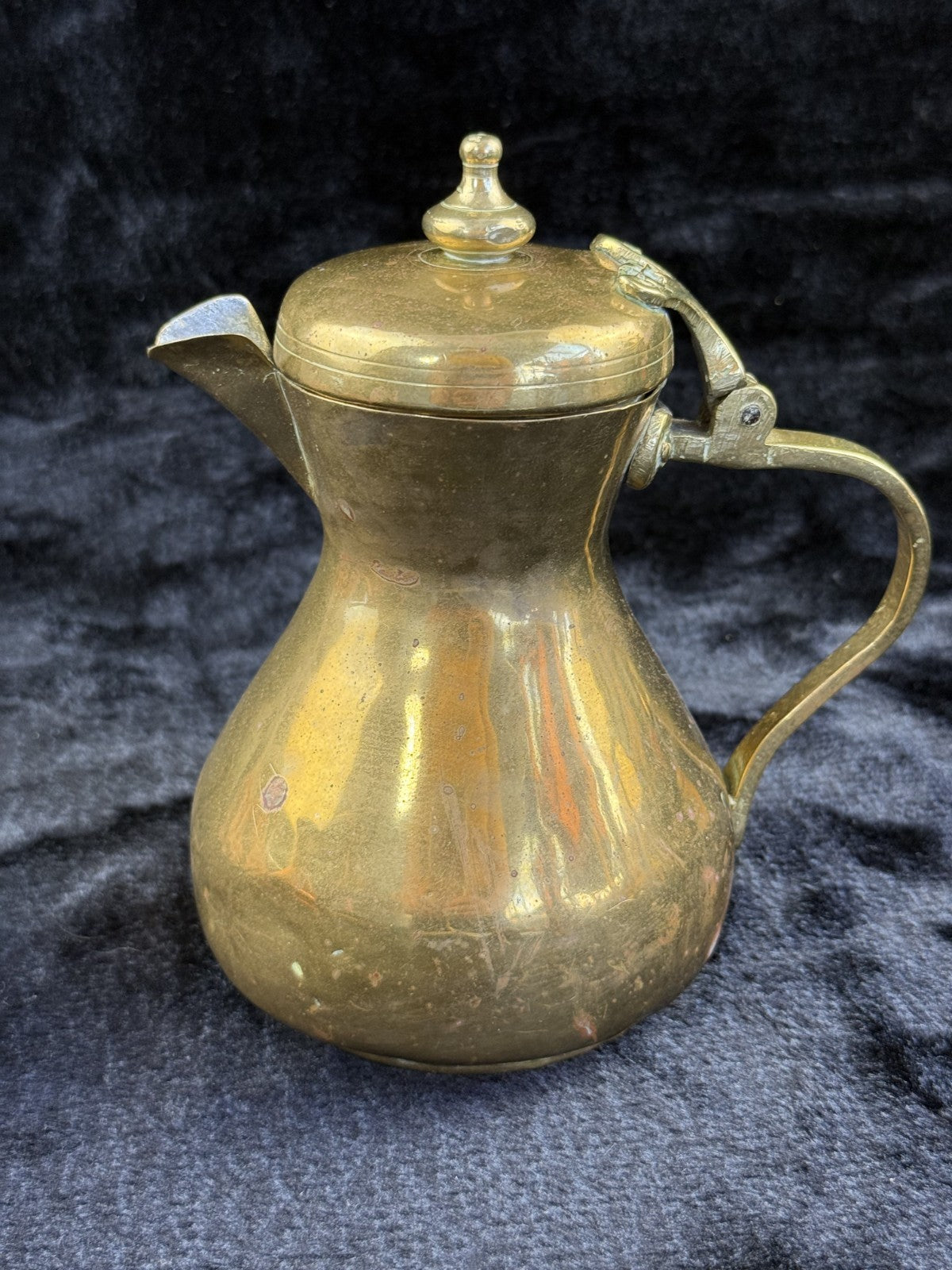 Brass Antique Tankard or Pouring Vessel w Hinged Lid gold brass victorin pitcher10