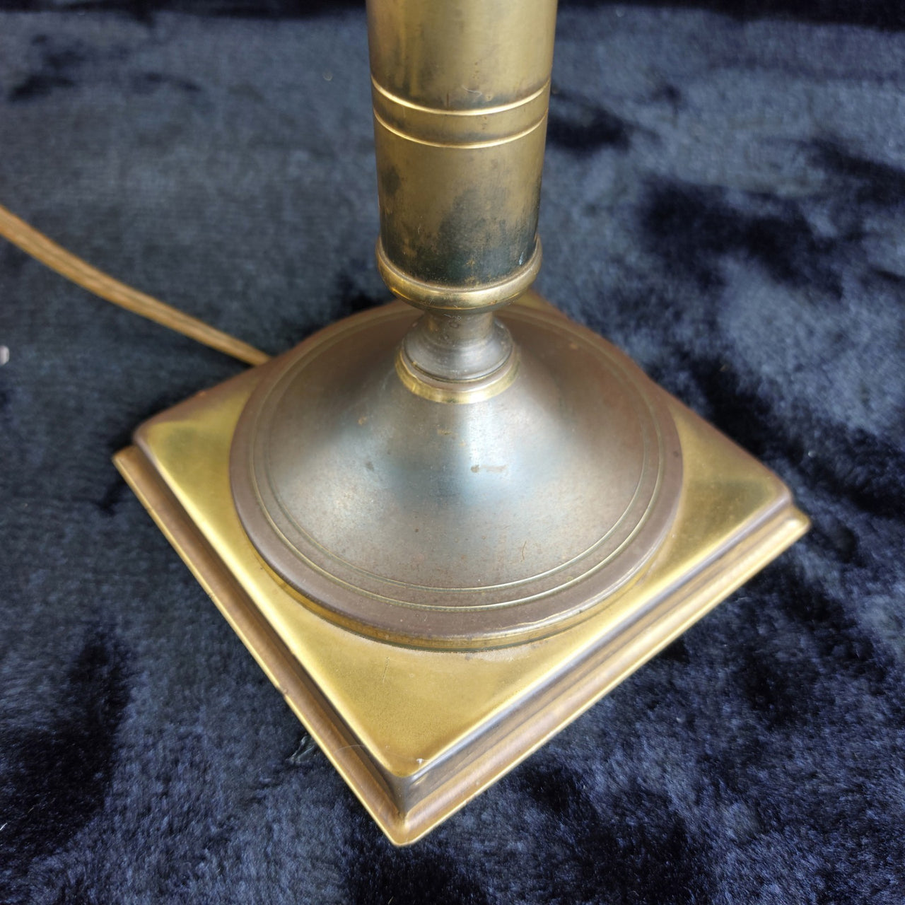 Vintage Brass Lamp Table Patina EU Plug 915gr Classic 12" Tall antique style dec5