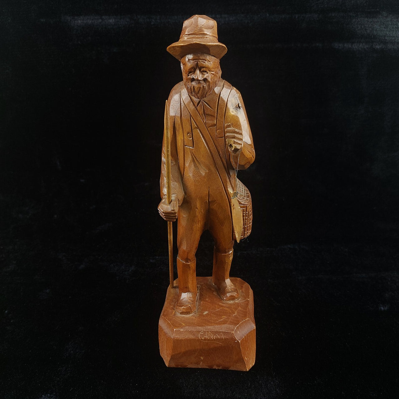 Wooden Vintage SculptureFisherman -Folk Art - Jocelyn Caron - Chipped Hand0