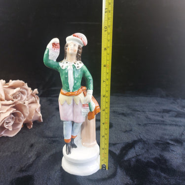 Staffordshire Figurine Man Holding Grapes Antique Porcelain  10