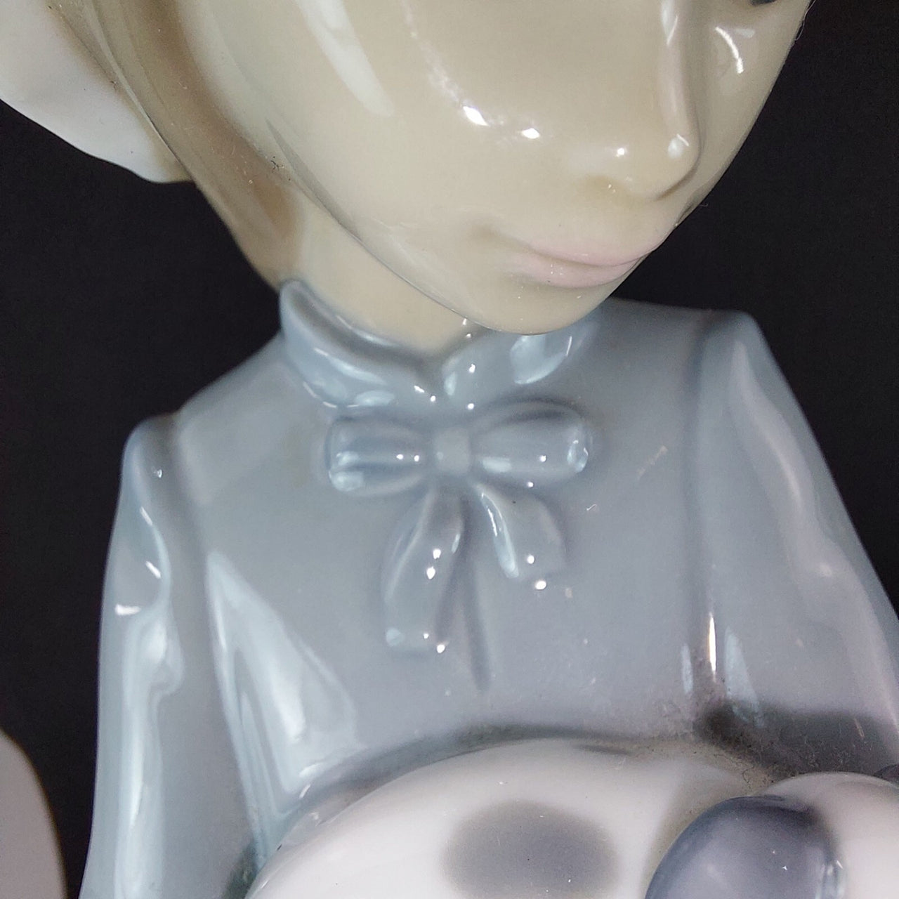 Nao by Porcelain LladrÃ³ Girl with Bonnet Figurine - 9.4" Excellent Condition15