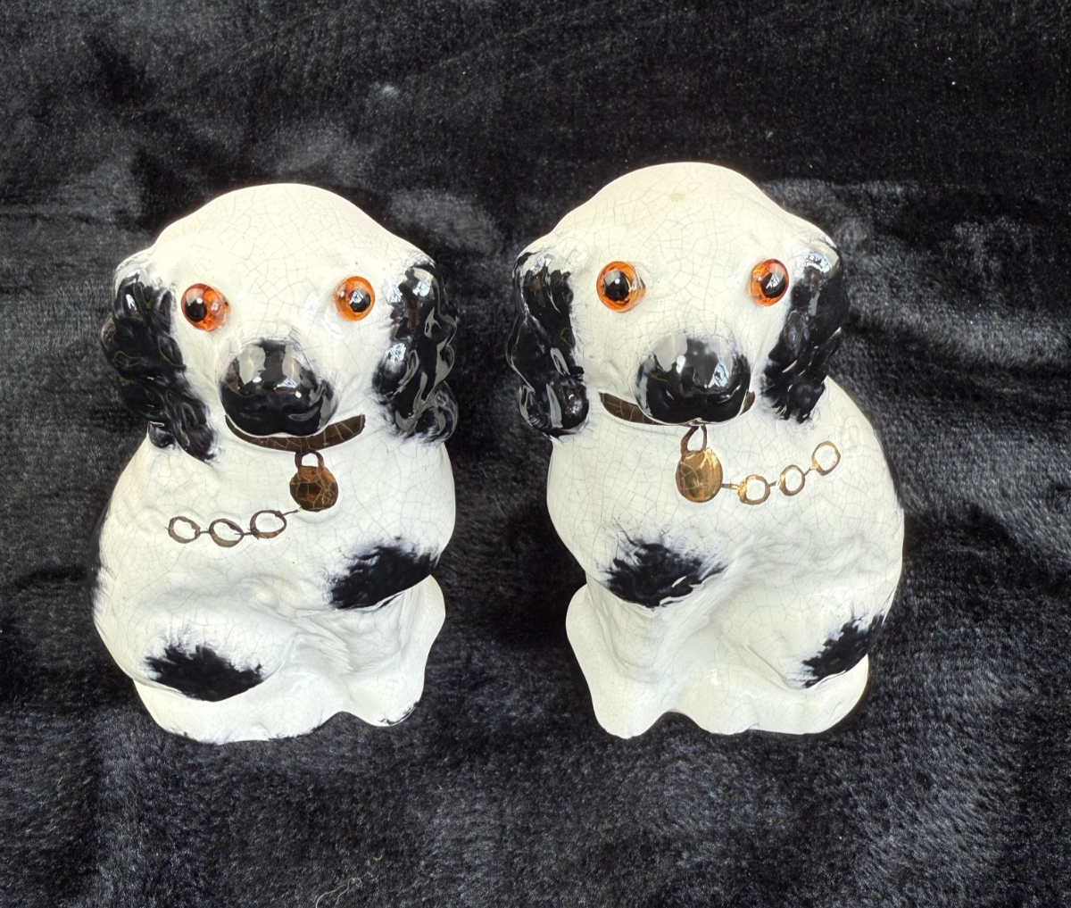 Antique Staffordshire Porcelain Black White Pair King Charles Spaniel Glass eyes11