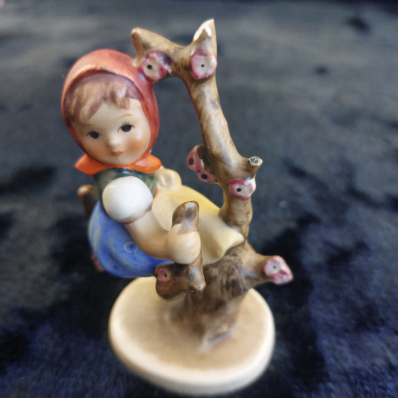 Goebel Girl Hummel With Basket Tree Scene Figurine W Germany Vintage see the pic10