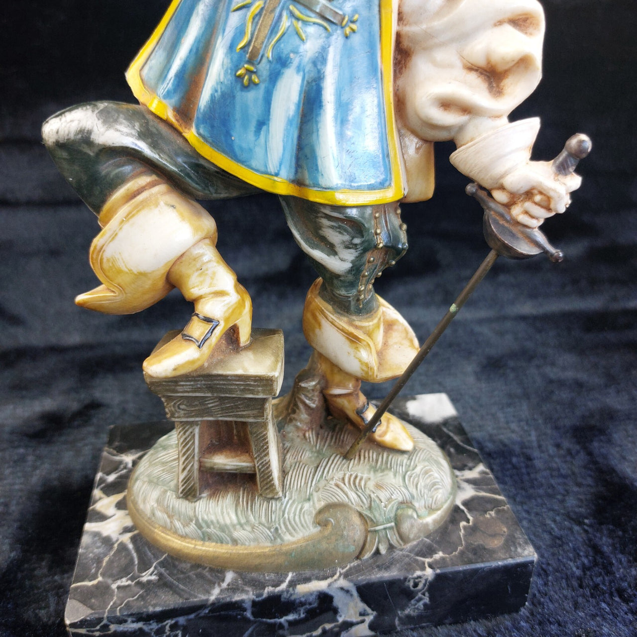 Italy Depose 732 Musketeer Figurine 9" Marble Base Hand Painted collectable gift5