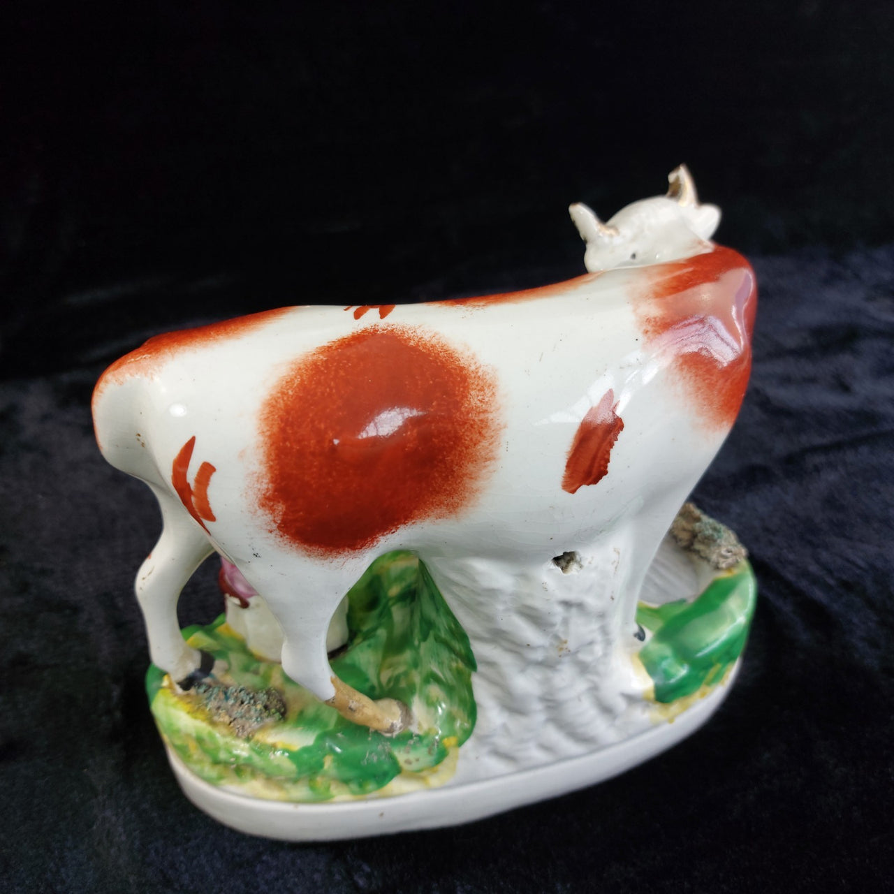 1800s Antique Staffordshire Cow Creamer Figurine 6.5" Milking fireplace decor12