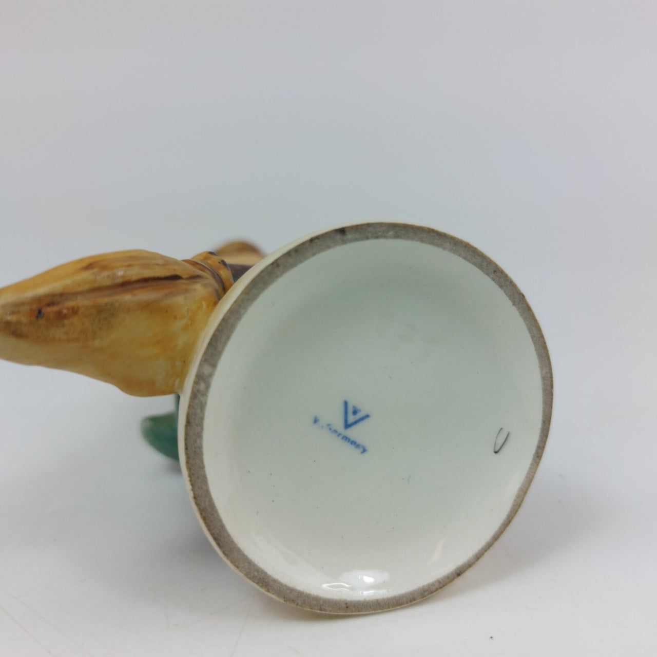 Hummel Little Figurine Sweeper â Worn Stick End Damage 4.5" Tall Acceptable6