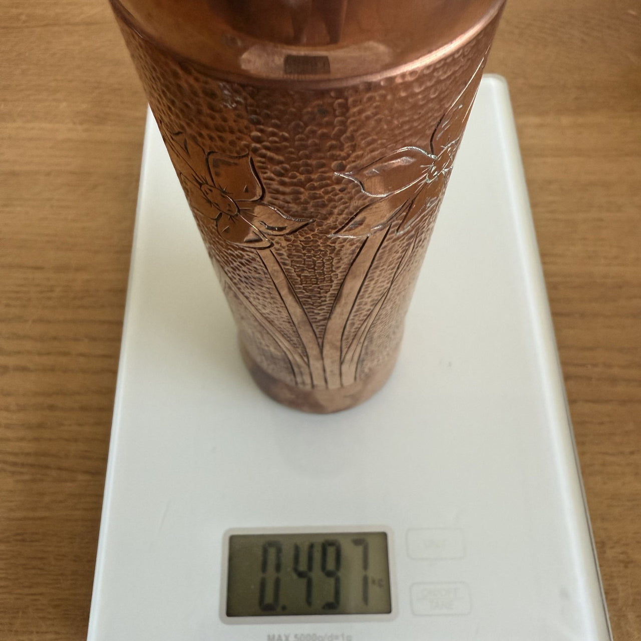 antique copper vase Arts and Crafts Period with Motifs Floral heavy Collectable21