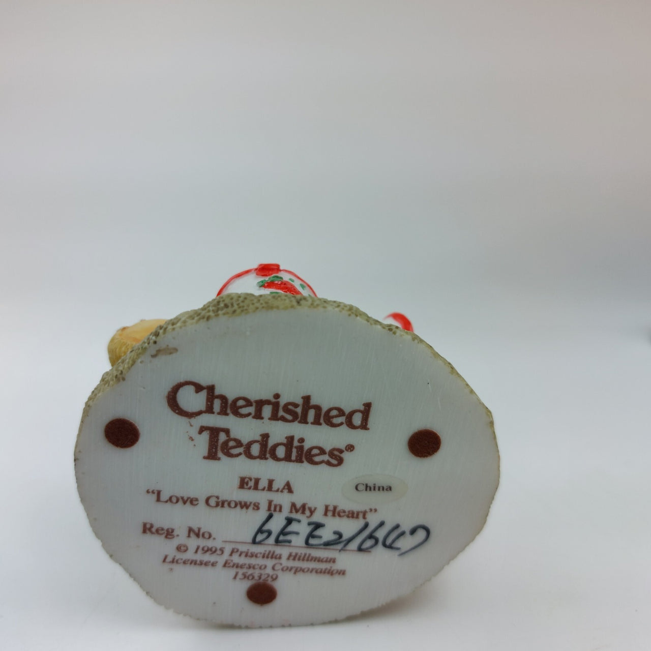 Cherished Teddies Ella Love Grows 156329 Watering Can Bear Boxed 1995 kids decor8