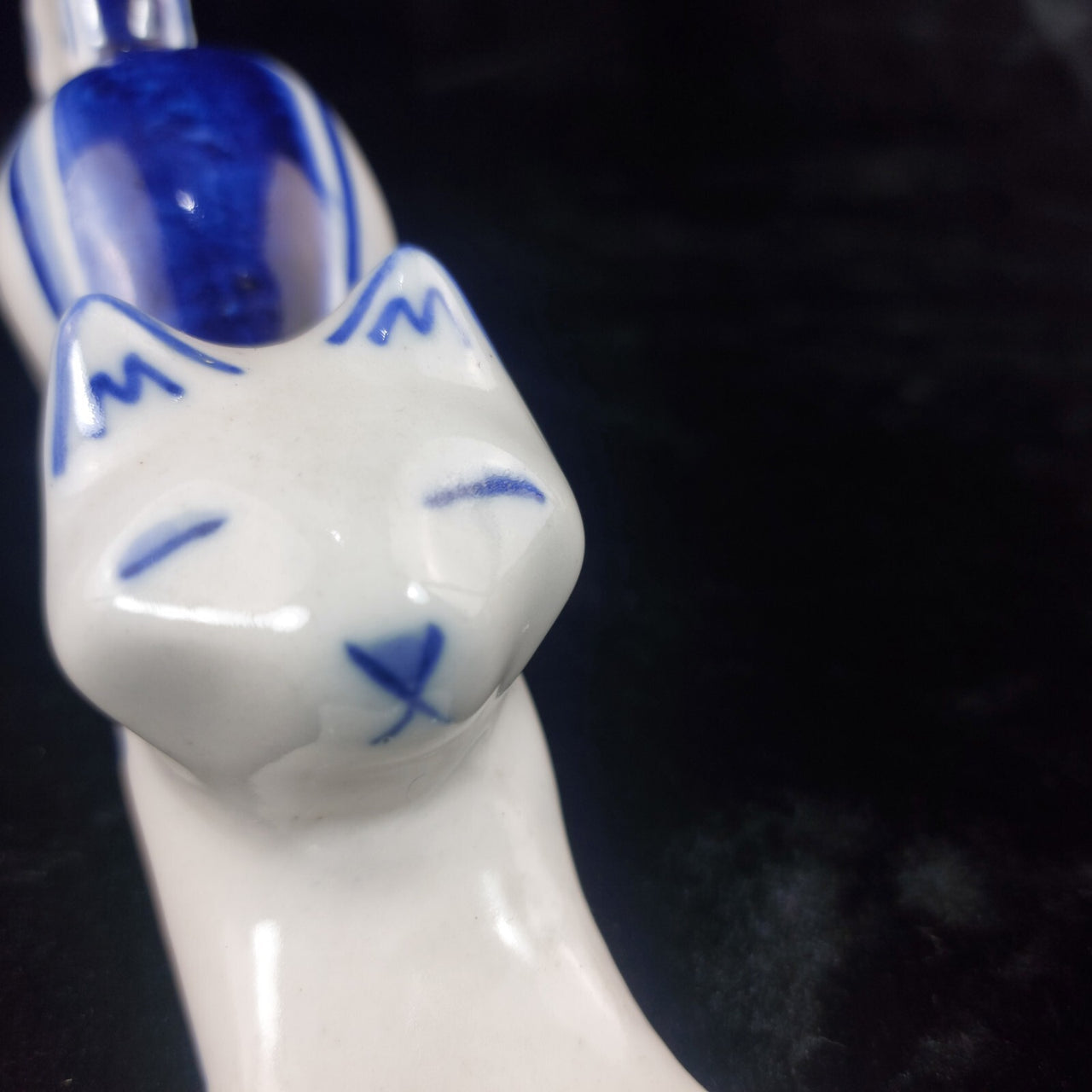 USSR Vintage Cat Figurine Good White Blue Stretching Kitten Russian Porcelain .12