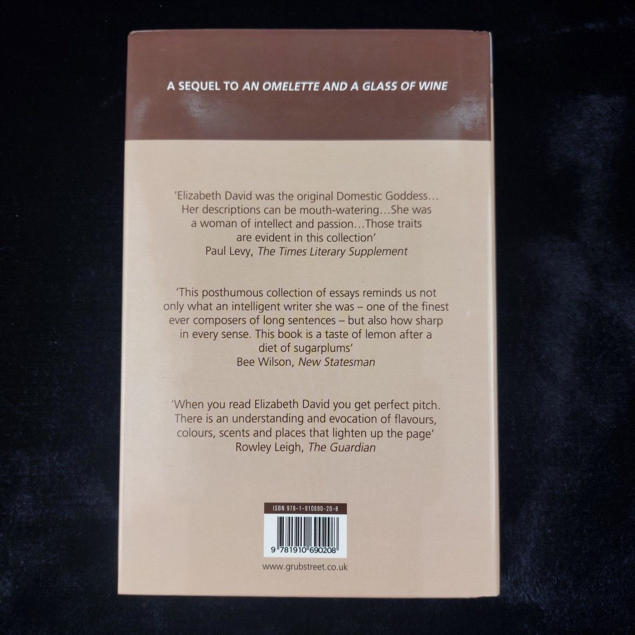 2016 Elizabeth Is David There a Nutmeg in the House? Cookbook & Recipe Canada4