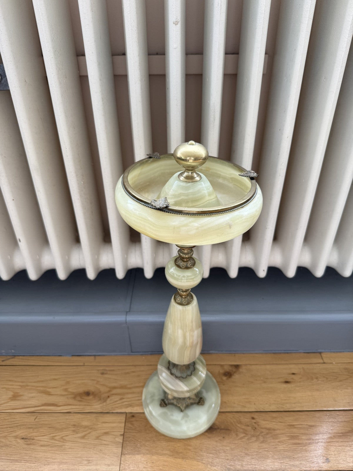 Art Deco Green Onyx Marble Brass Pedestal Ashtray Stand Tobacciana home decor22