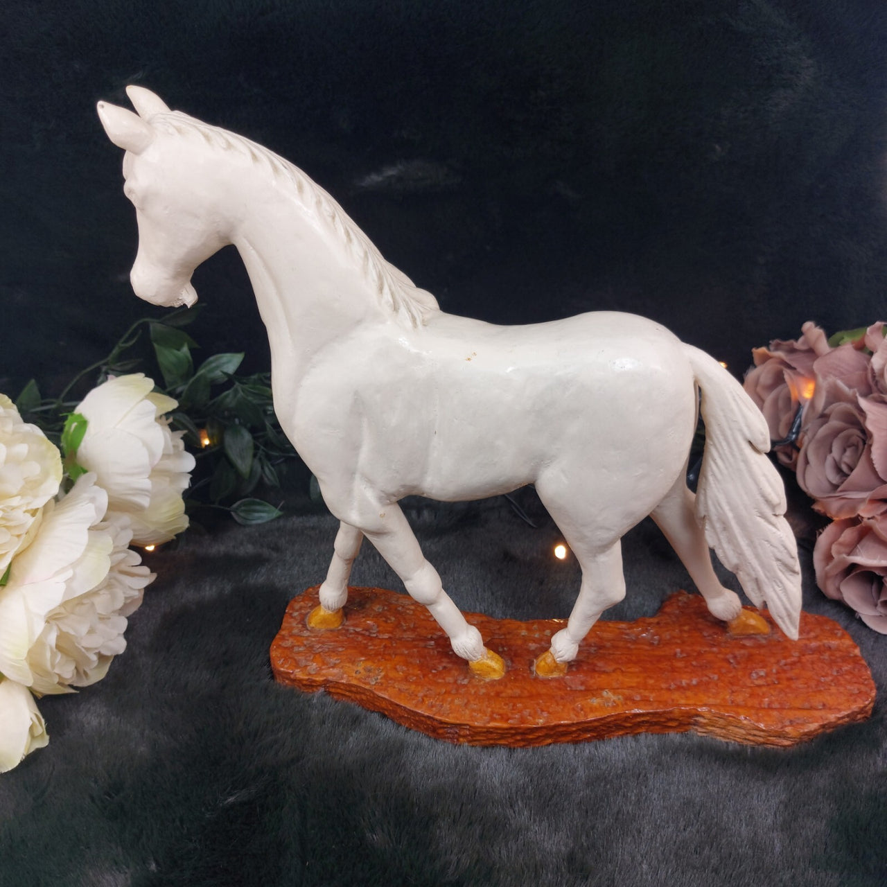 Hand Carved Wooden Horse Figurine â Nose Damage- Rustic Decor Sculpture Orname5