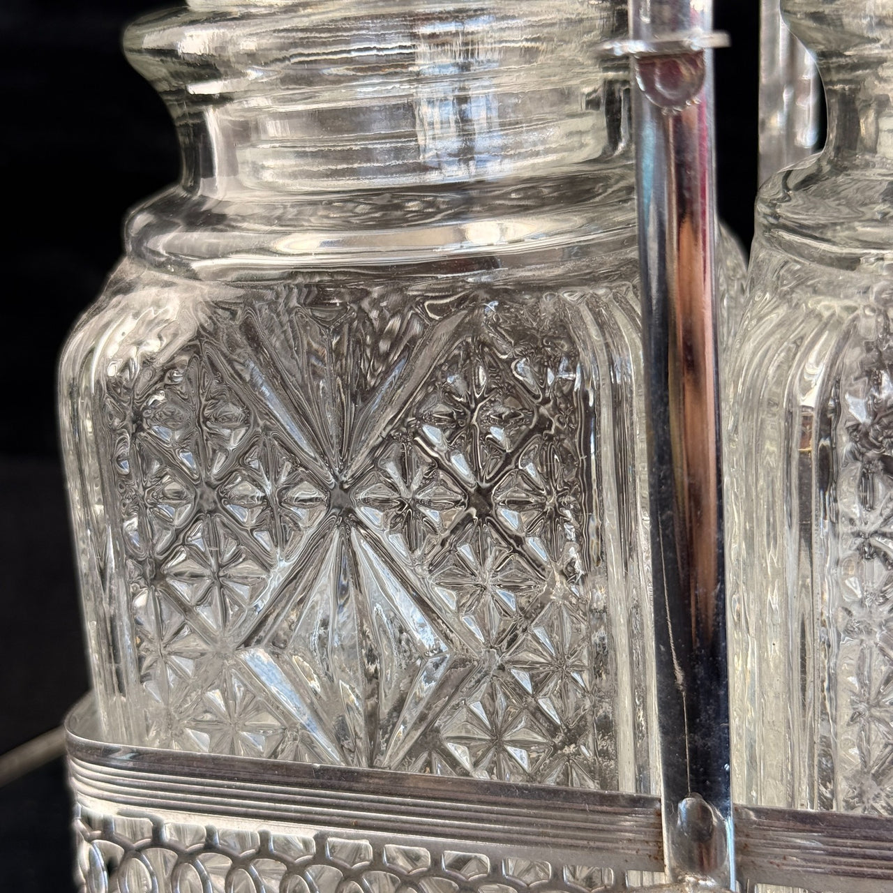 Vintage Cut Crystal Glassware & Spice Jar Set Elegant Tableware 5 Glasses & Jar6