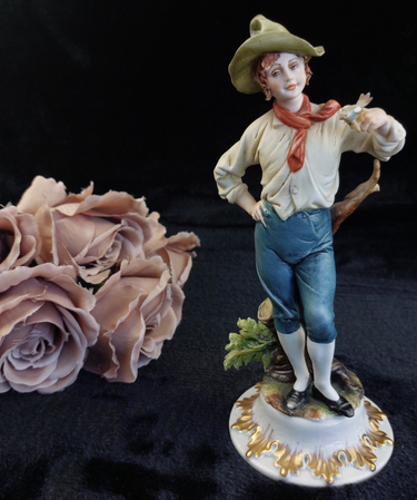 Capodimonte Tyche Toscany Boy Figurine Bird Damage 8.5 in Hand Painted Porce0