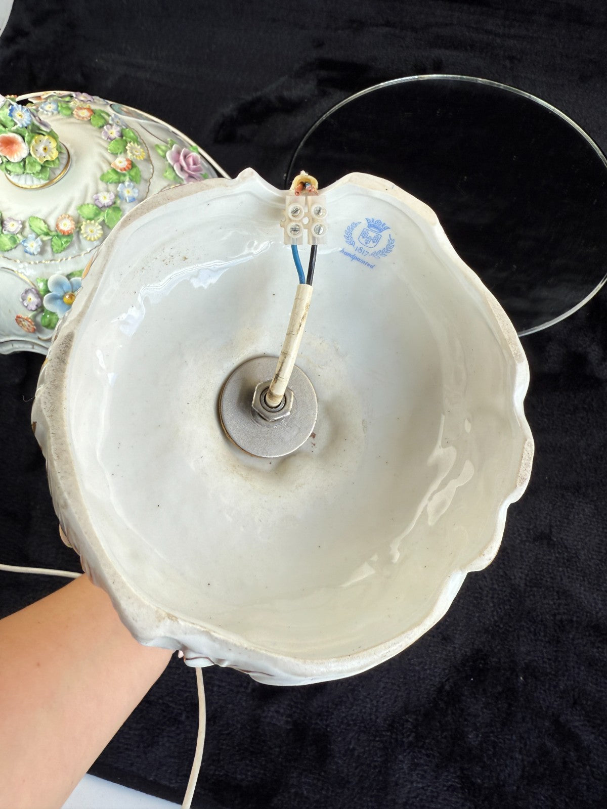 Antique Hand-Painted Royal KPM Bavaria Porcelain Lamp Table see the pictures dec11