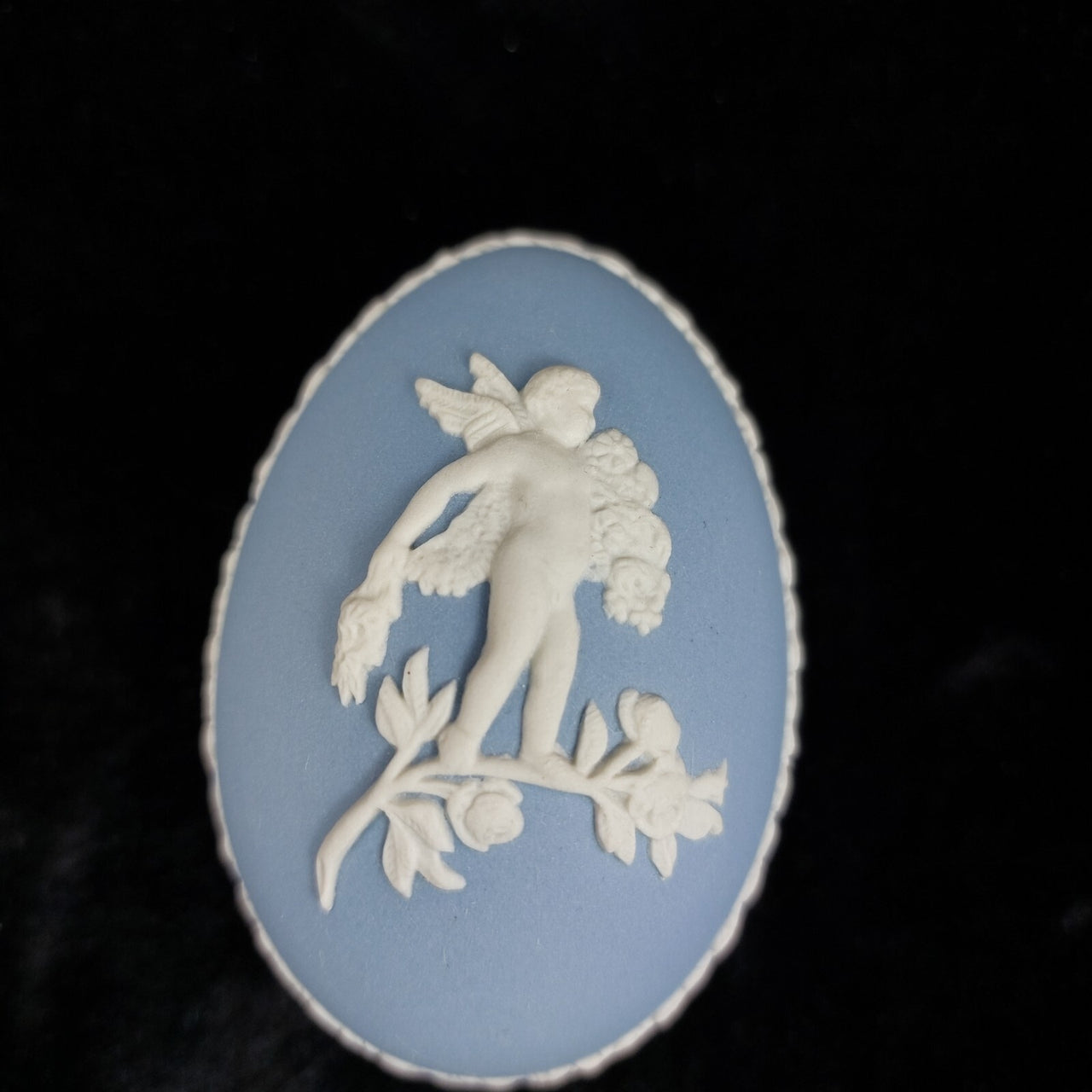 Wedgwood Jasperware Blue – Lidded Trinket Dish & Box Design Cherub Collectable4