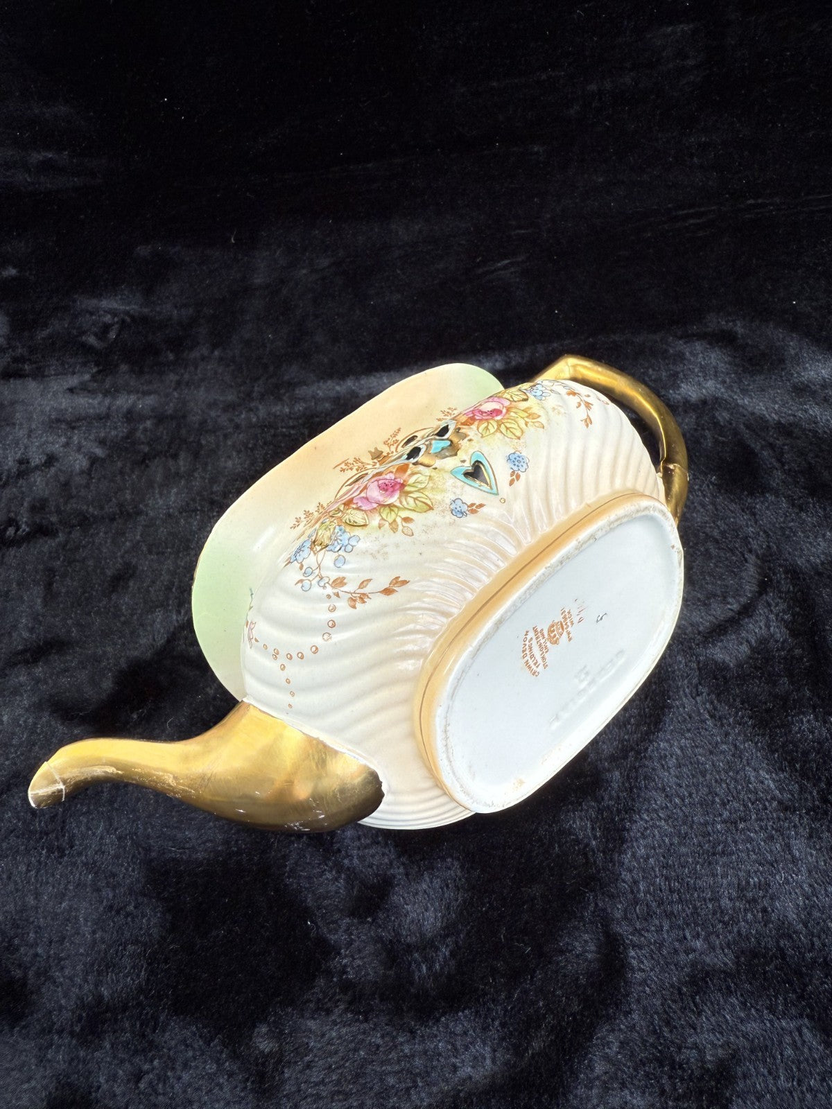 Exquisite Antique Crown Devon Fieldings Tea Pot  "Wick" Pattern repaired15