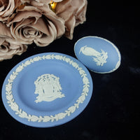 Thumbnail for Wedgwood Jasperware White & Blue Collectible Egg with Dish 1978 Trinkets Boxes/3
