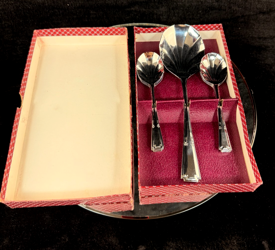 Unity Vintage Chromium Plate Fruit Set (7 Pieces)  Boxed Shell Design Spoons GB8