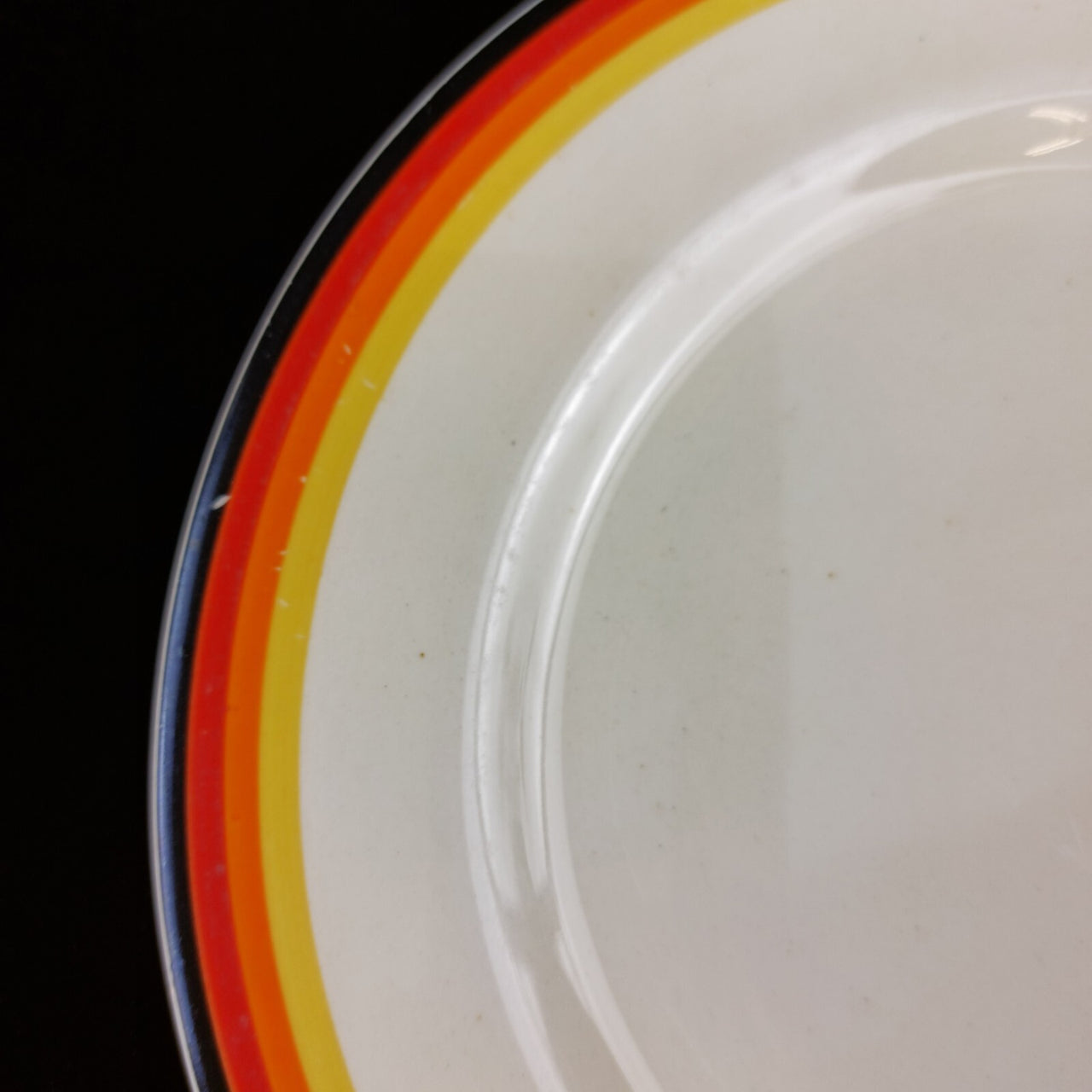 1927-1936 Clarice - Cliff "Bizarre" Plate 8" Rare Newport Pottery England Brand.3