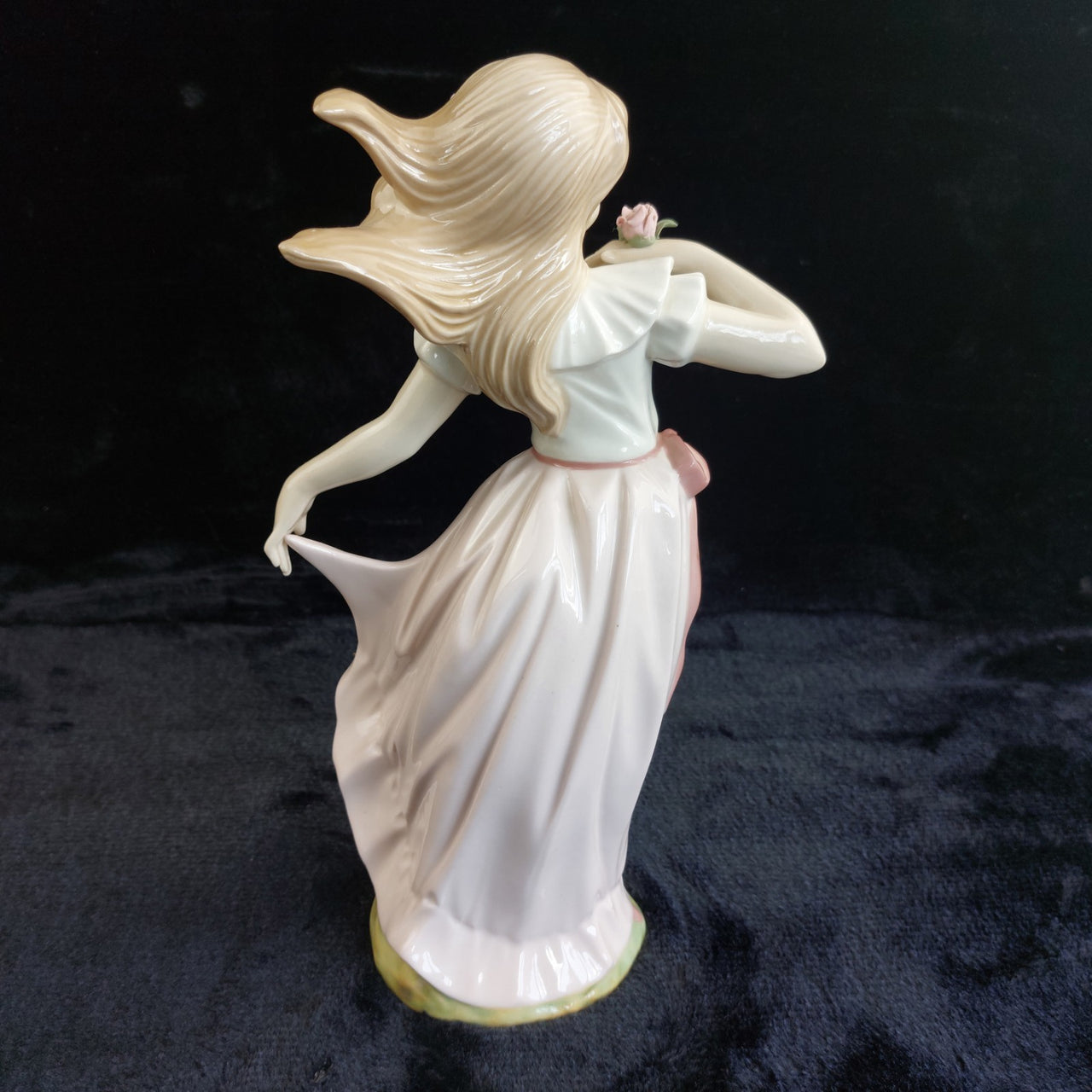 Tengra Porcelain beautiful large Girl Figurine Spain Pink Dress Flow 11" decor13