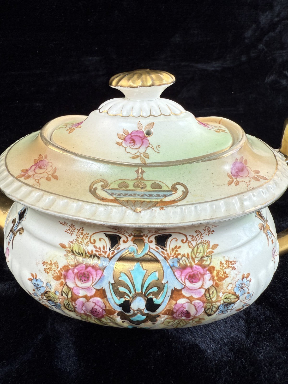 Exquisite Antique Crown Devon Fieldings Tea Pot  "Wick" Pattern repaired6