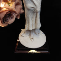 Thumbnail for Giuseppe Armani Figurine 1987 Florence Stunning Lady with Flowers 10
