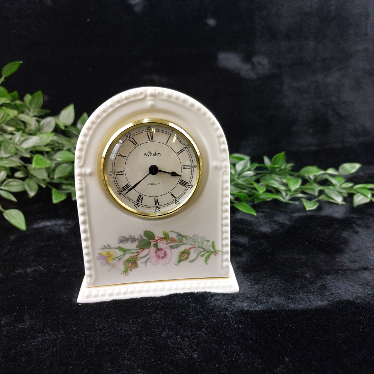 Aynsley Vintage "Wild Tudor" Fine Bone China Set - Clock, Vase & Ginger Jar Box8