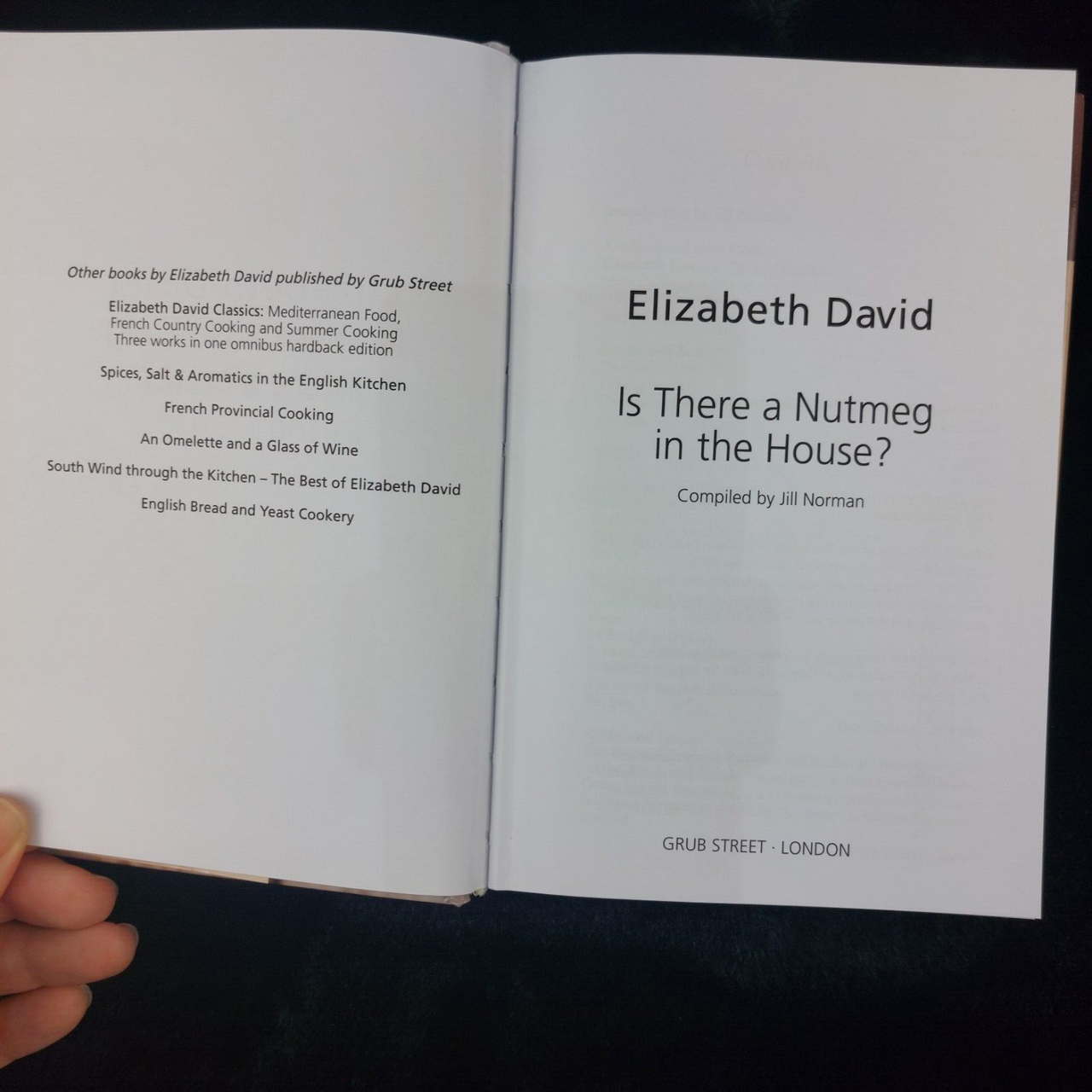 2016 Elizabeth Is David There a Nutmeg in the House? Cookbook & Recipe Canada5