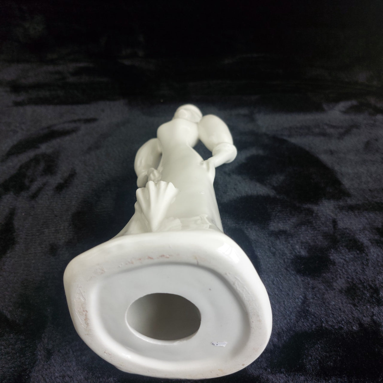 Art Deco Style White Porcelain Lady with Umbrella Figurine 11" Elegant Statue4