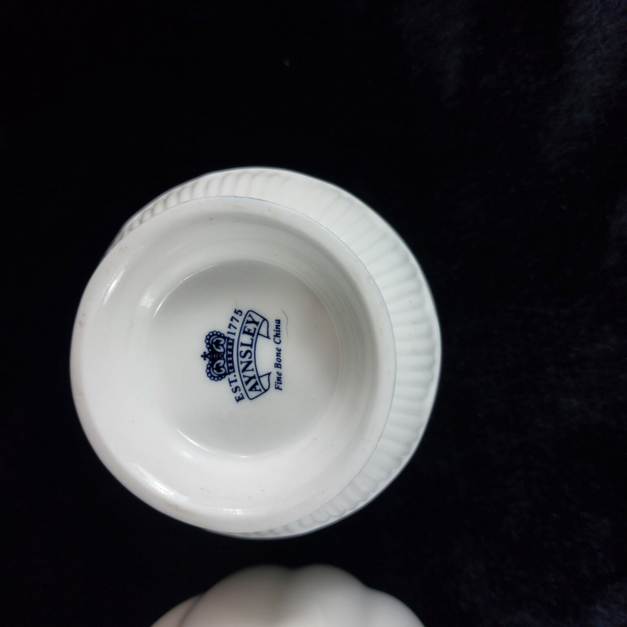Aynsley porcelain Wild Tudor 2 set of Lidded Jar & Candle Holder Bone China Made7