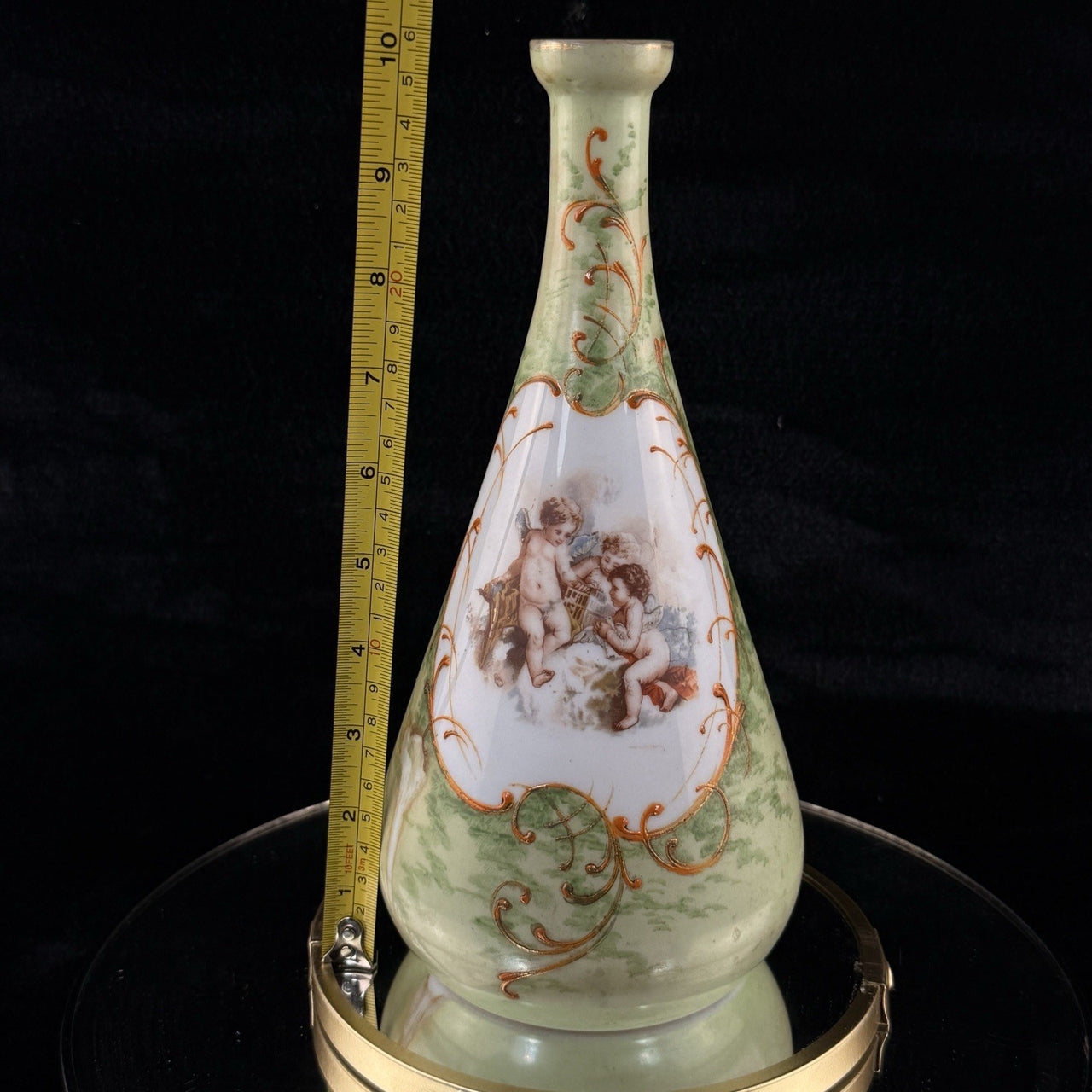 Antique Cherub Porcelain Vase Hand Decorated Putti Scene Gold Green Gilt decor4