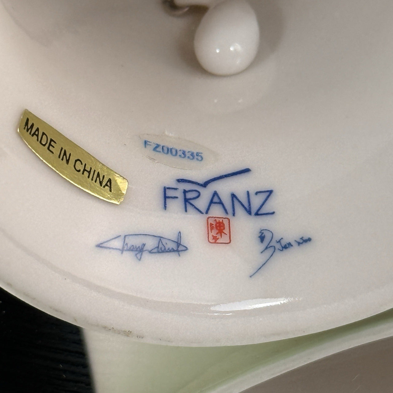 Franz Porcelain Ladybug Bell by Jen Woo Excellent Condition7