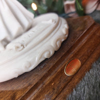 Thumbnail for Vintage Exquisite Auro Belcari Figurine - Art Deco Lady (1985) Porcelain 1920s6