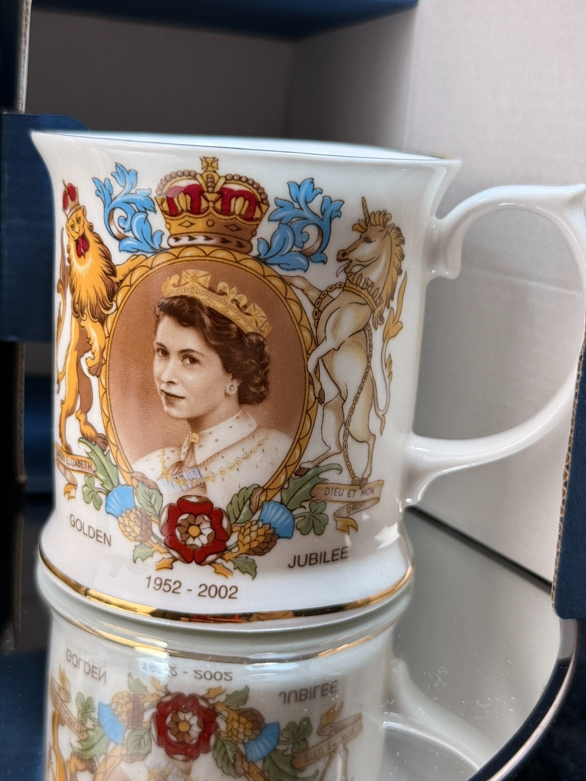 Ringtons Jubilee Golden Queen Elizabeth II Mug &Tea Caddy Set 1952–2002 SEE BOX8
