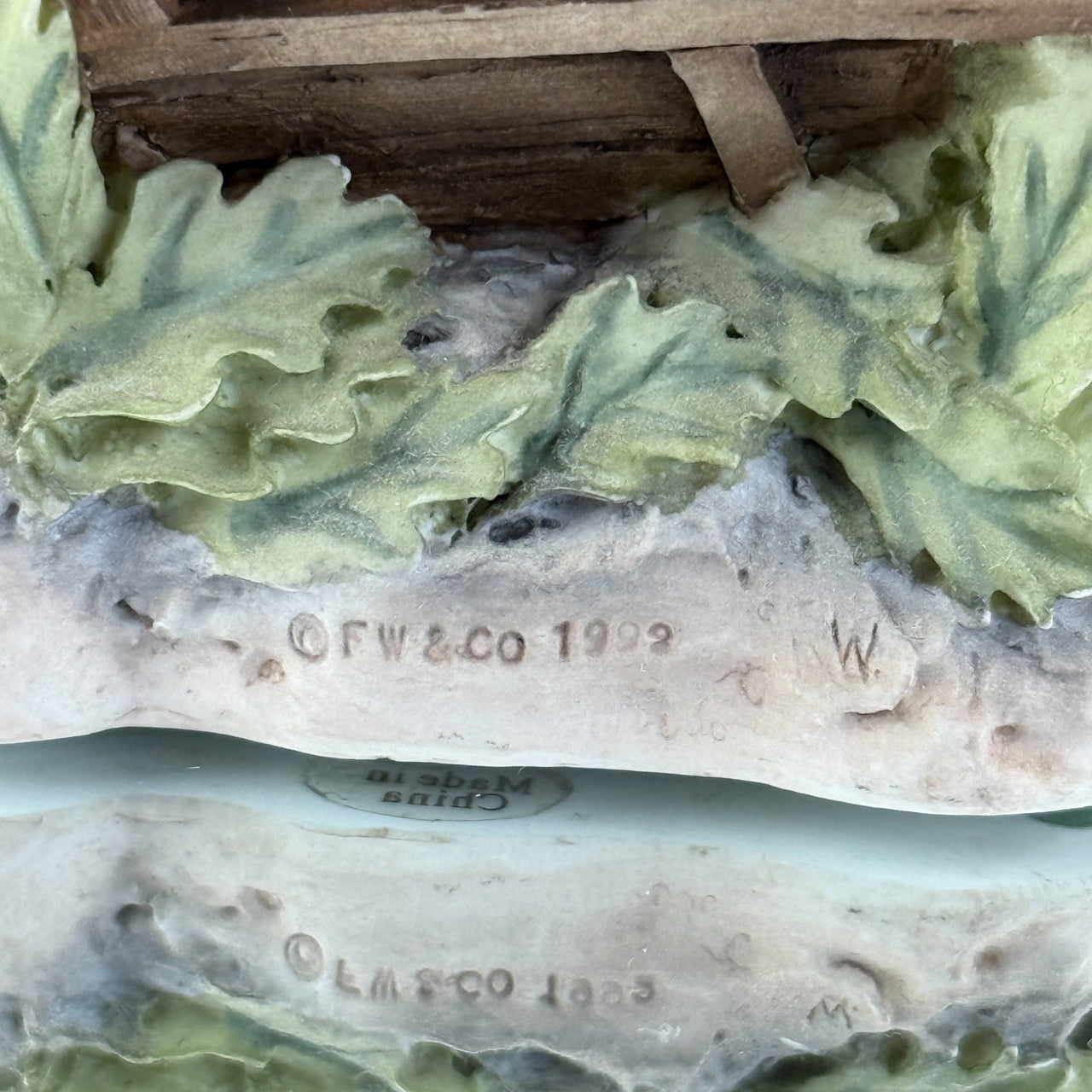 Beatrix Potter Peter Rabbit Figurines FW & Co  BFA Scotland Set of 2 1992 & 199615