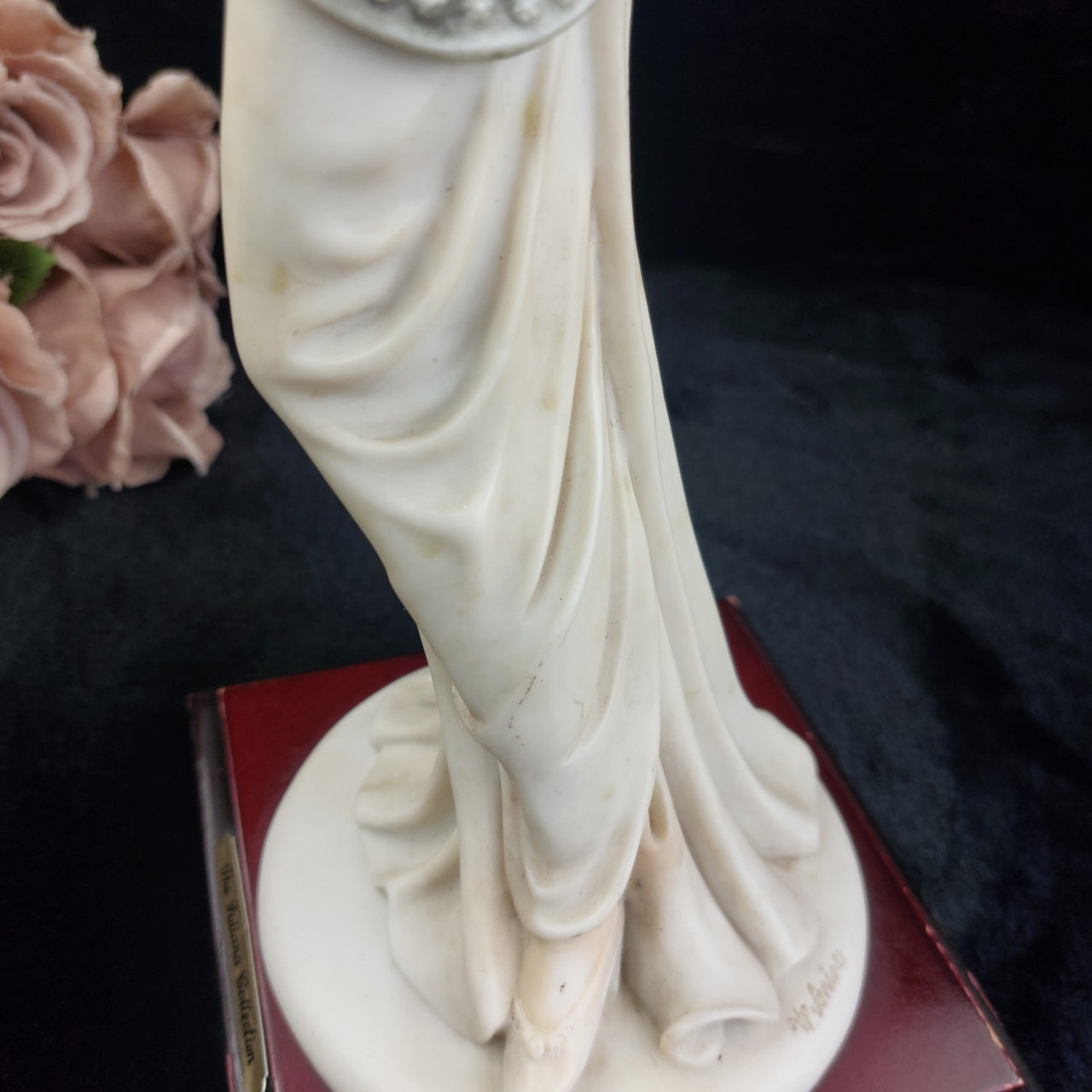 Juliana Collection 15in Figurine, Tall Lady with Dog, large Resin Art Deco Beige12