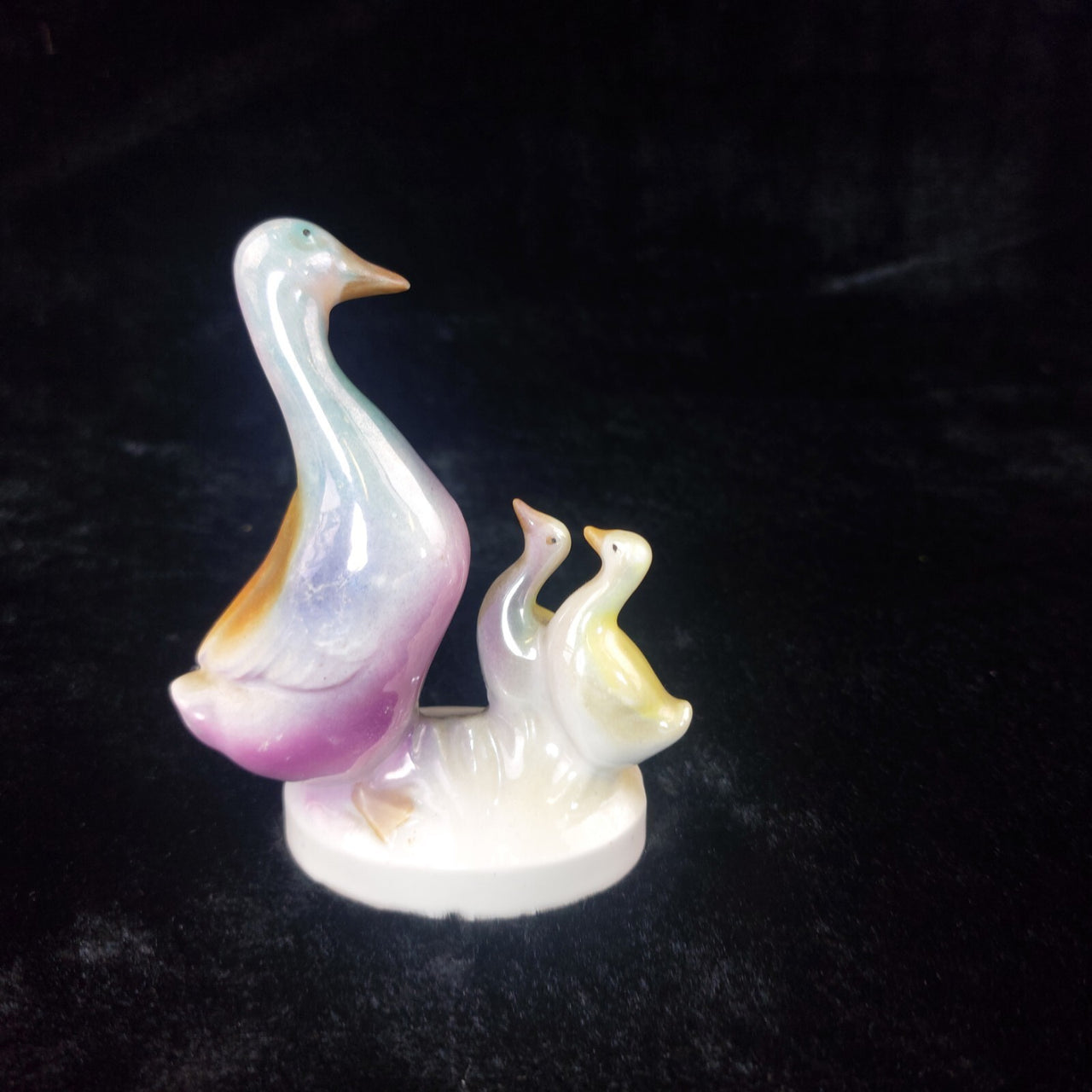 Antique Porcelain Duck Figurine Iridescent Pastel Trio – Foreign Mark 7, 4" Tall4