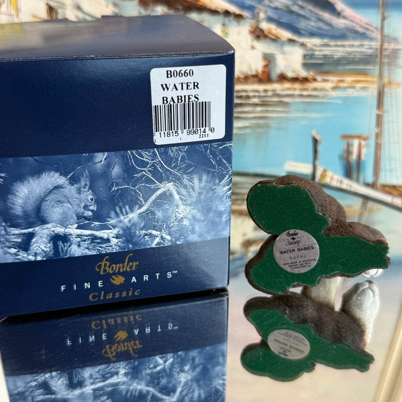 Border Arts Fine Otter Figurine ("Water Babies") boxed with certificate Res4