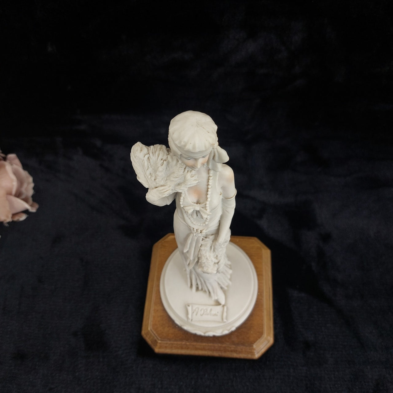Dear Lady 1995 Figurine 9.5" Sculpture on Base white decor vtg3