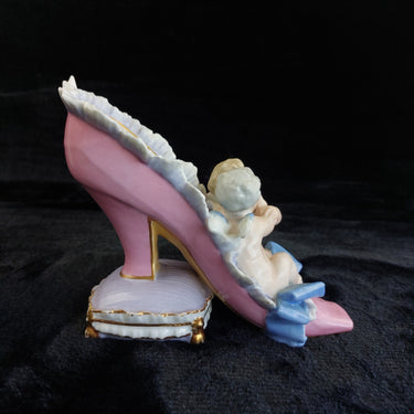 Antique Meissen / Dresden Porcelain High Heel Shoe Figurine With Cherubs Germany0