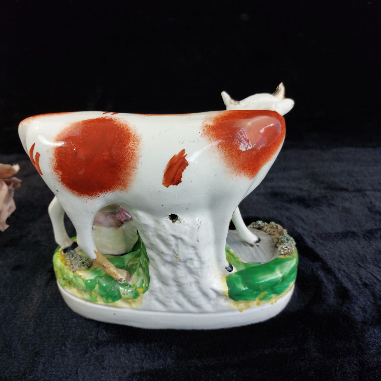 1800s Antique Staffordshire Cow Creamer Figurine 6.5" Milking fireplace decor10