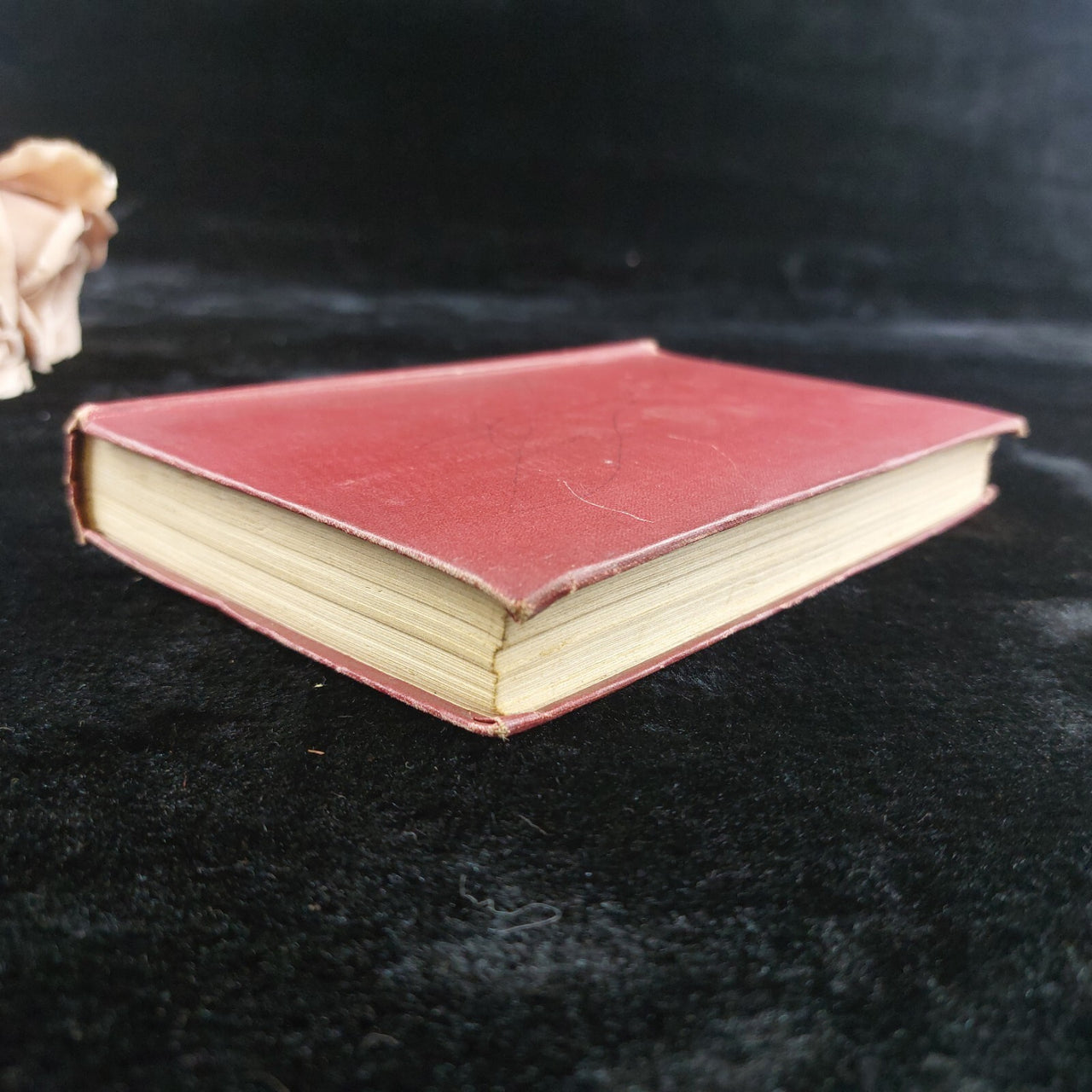A Coat of Many Colours by Herbert Read Edition First – (1945) United Kingdom1