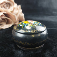 Thumbnail for vtg HandPainted Russian Lacquer Box – Black & Red Interior Floral Design decor2
