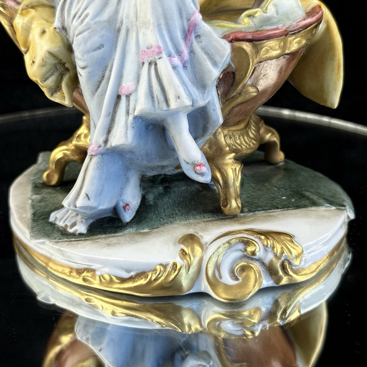 Capodimonte Italian Figurine Porcelain Hand Painted Mother and Child Signed "G.13