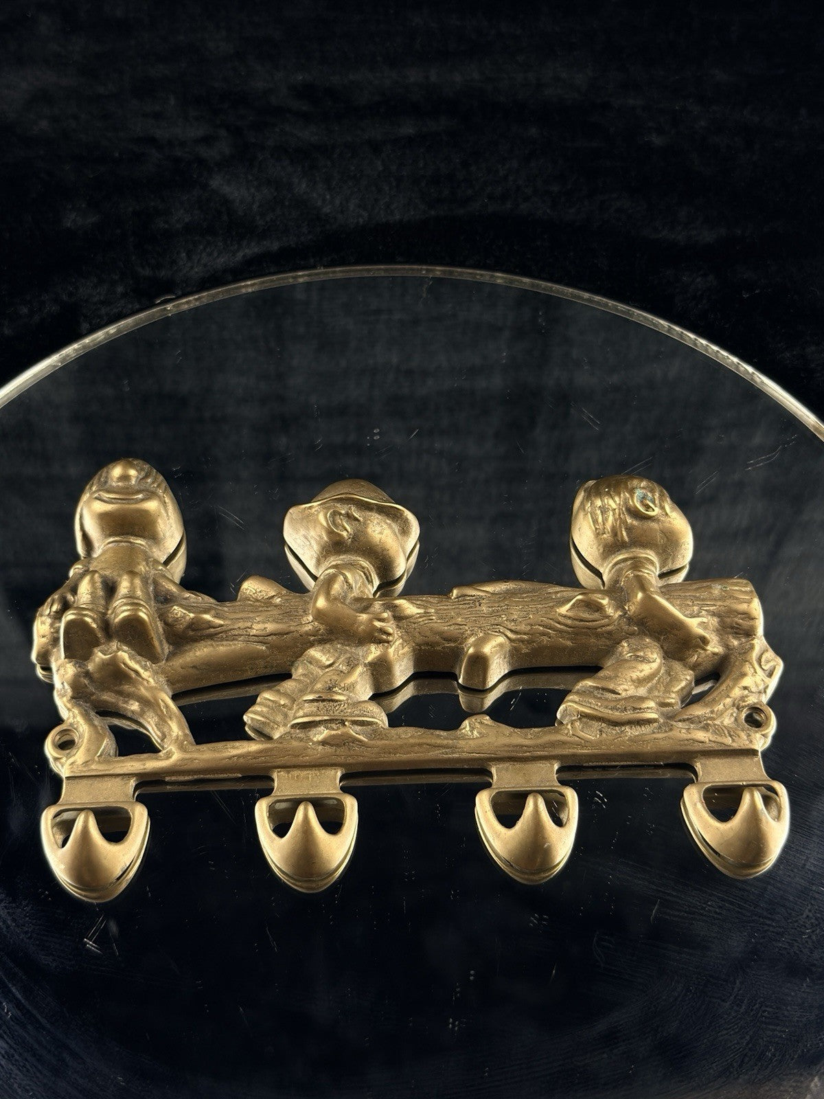 Vintage Italian Solid Brass Wall Hook Rack â 3 Boys Carrying Log â 8x6â Ha4