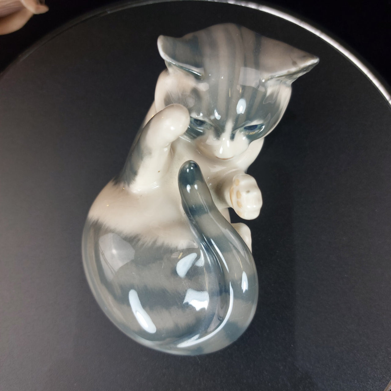 Copenhagen Royal cat Figurine Playful Kitten gift 727 Gray White Cat Denmark dec3